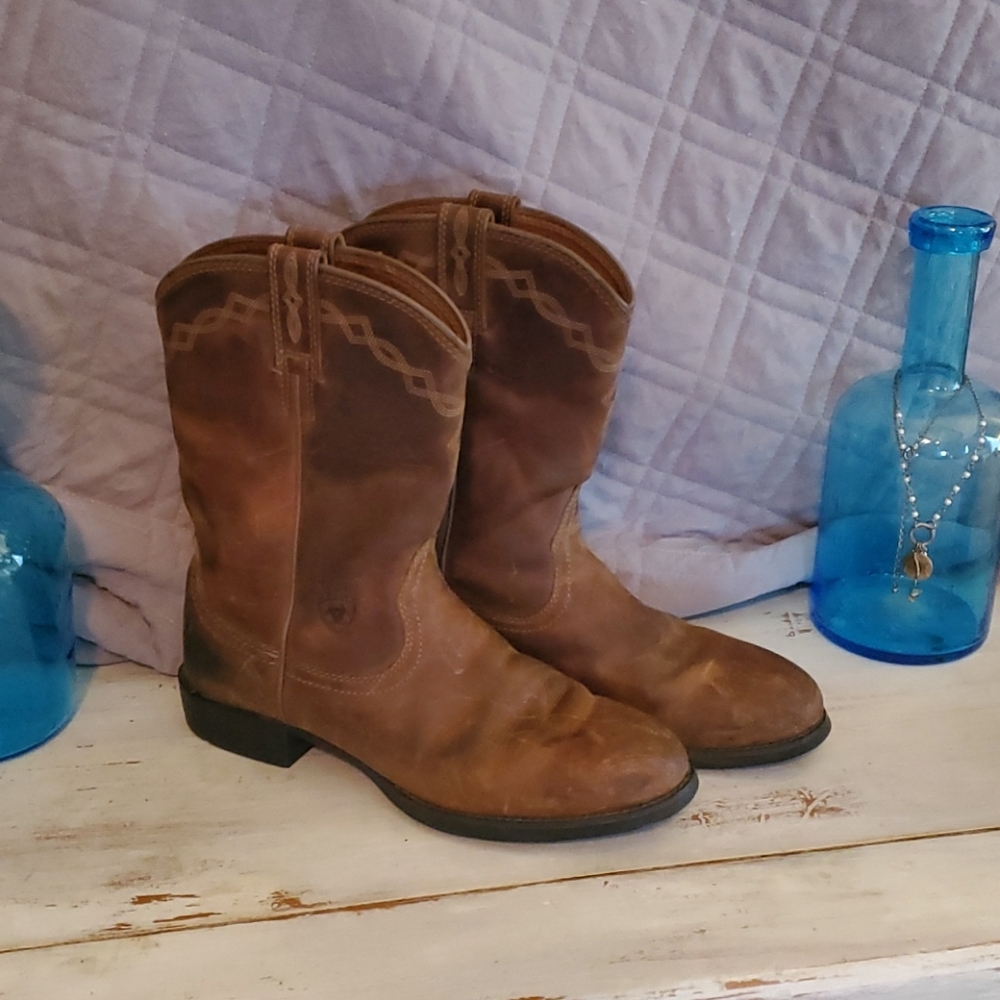 Womens Ariat boot